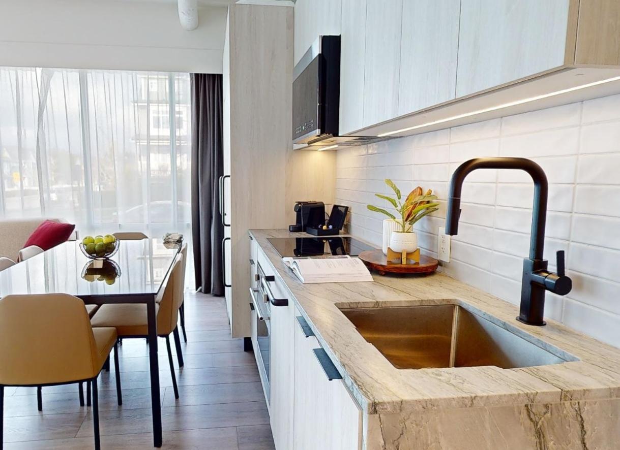 Steveston Waterfront Hotel Richmond Ngoại thất bức ảnh