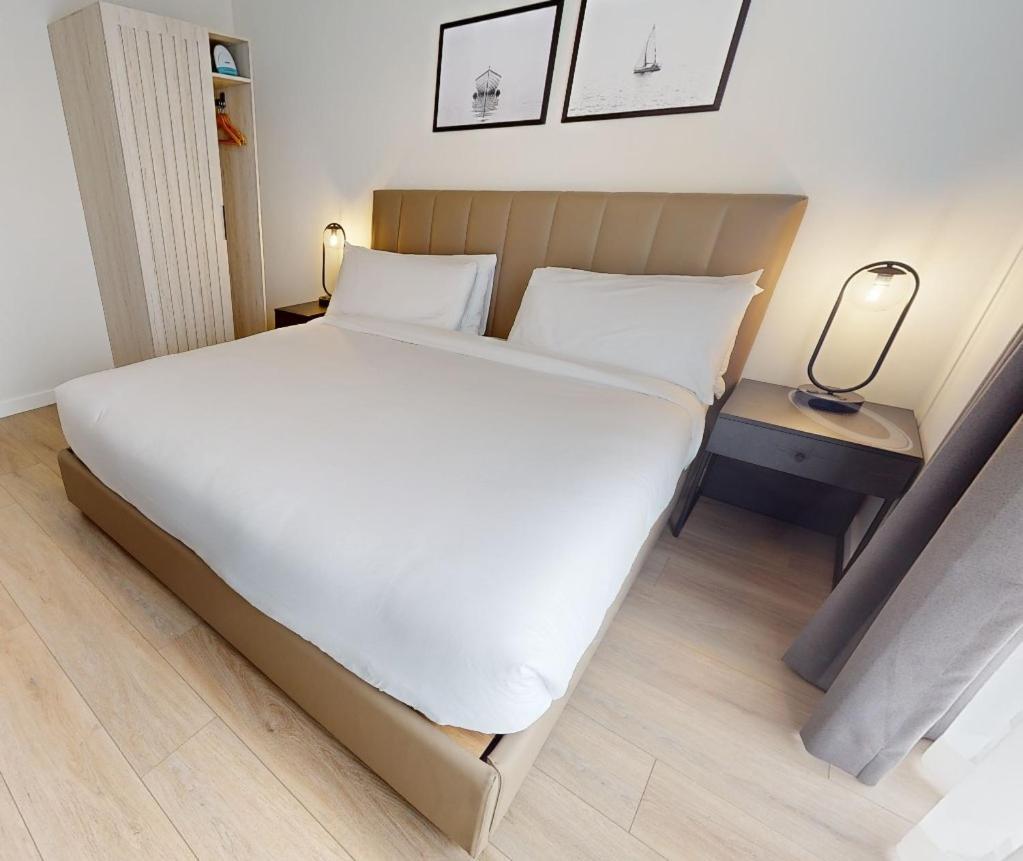 Steveston Waterfront Hotel Richmond Ngoại thất bức ảnh