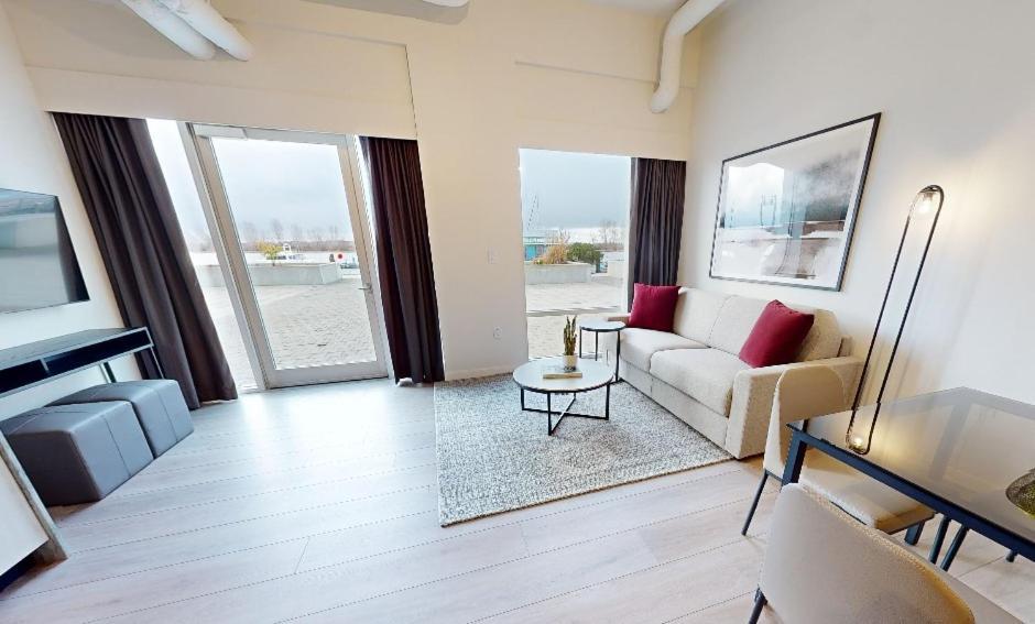 Steveston Waterfront Hotel Richmond Ngoại thất bức ảnh